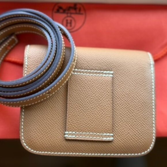 Gorgeous Hermes Wallet - Picture 4 of 8